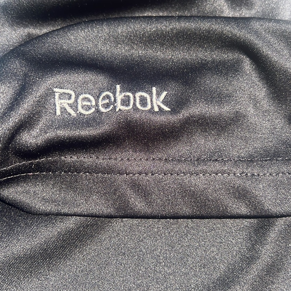 Men’s Golf Reebok Black Performance Polo‎ with Sporty Stripes - Picture 6 of 8